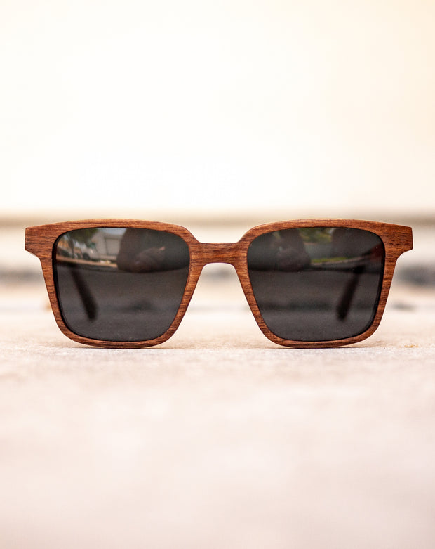 Light Walnut Square Wood Sunglasses